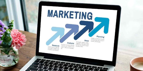 Marketing & Selling